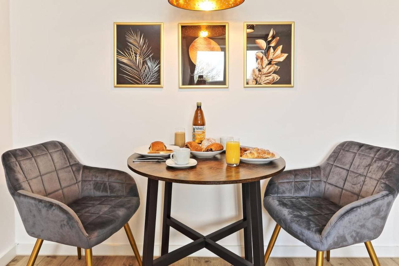Near Messe! - Stay&Dream - 50Qm - City - Kitchen - Netflix Krefeld Eksteriør bilde